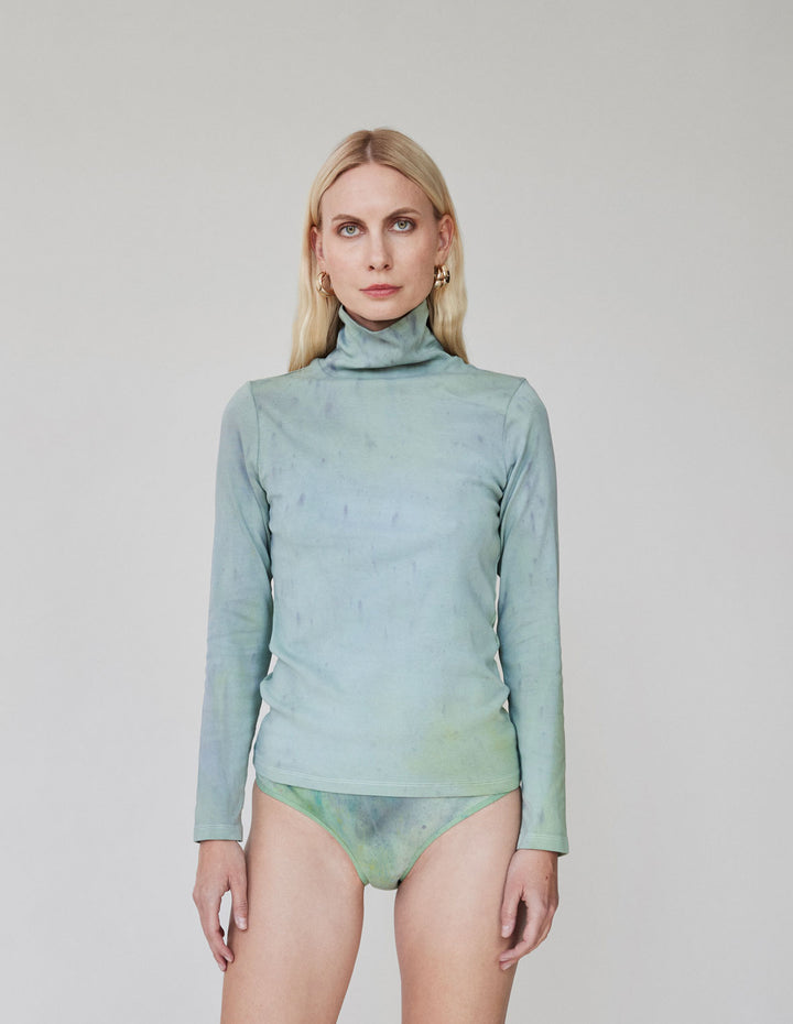 The Natural Dye Turtleneck